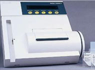  HbA1cと微量アルブミン尿測定機